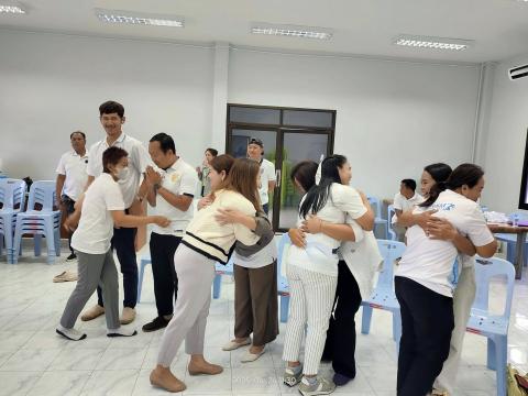 โครงการฝึกอบรมปฏิบัติธรรมเพื่อเสริมสร้างคุณธรรมจริยธรรม