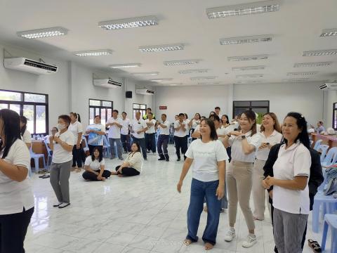 โครงการฝึกอบรมปฏิบัติธรรมเพื่อเสริมสร้างคุณธรรมจริยธรรม